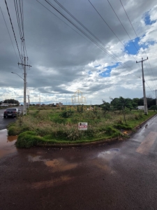 TERRENO DE ESQUINA NO LOTEAMENTO BARILOCHE